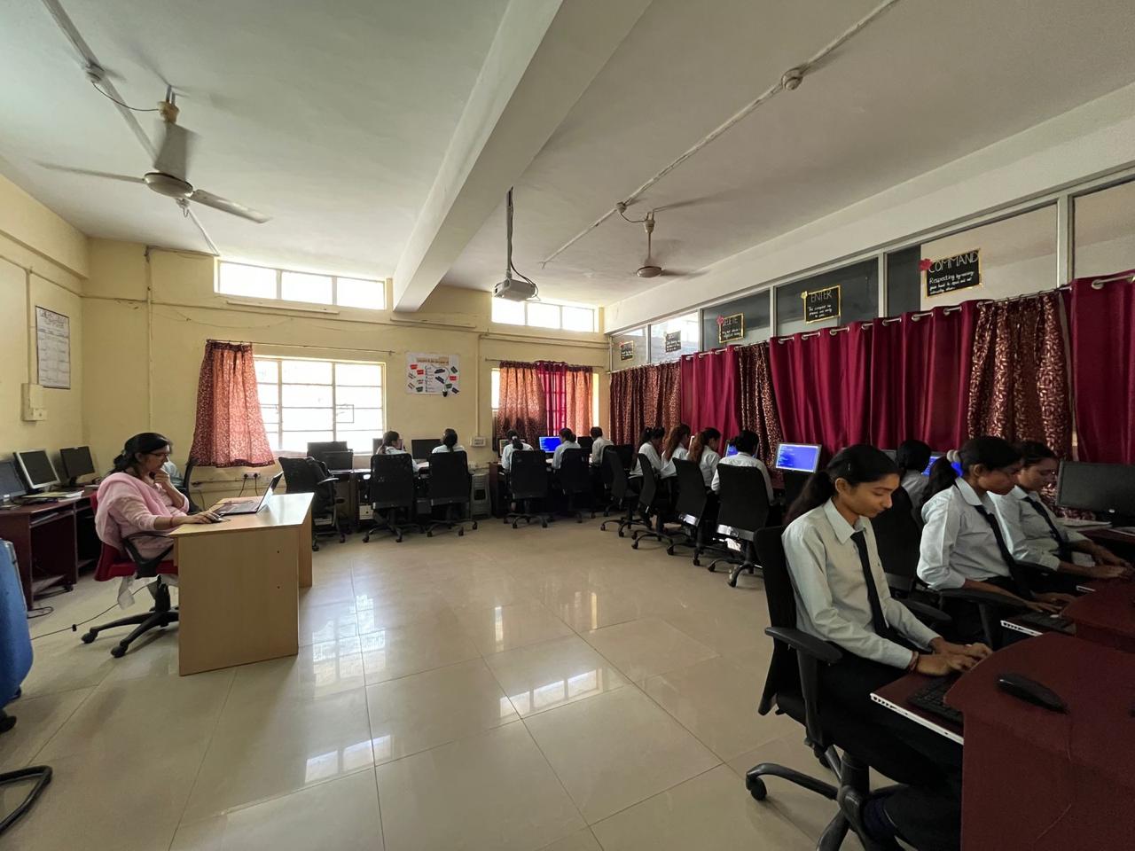 Post Graduate Diploma in Computer Application-1
