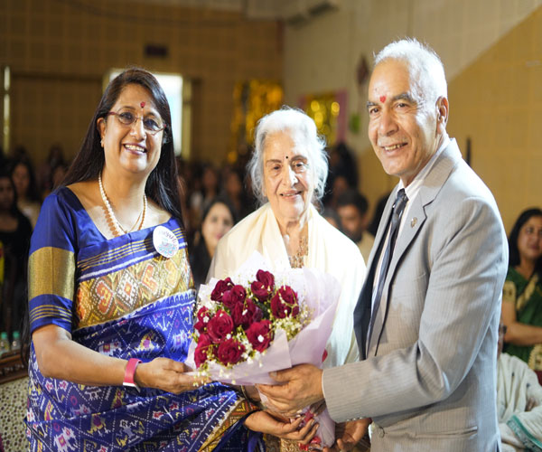 Patron & Founder Shobhana wahi mam visited institute twice